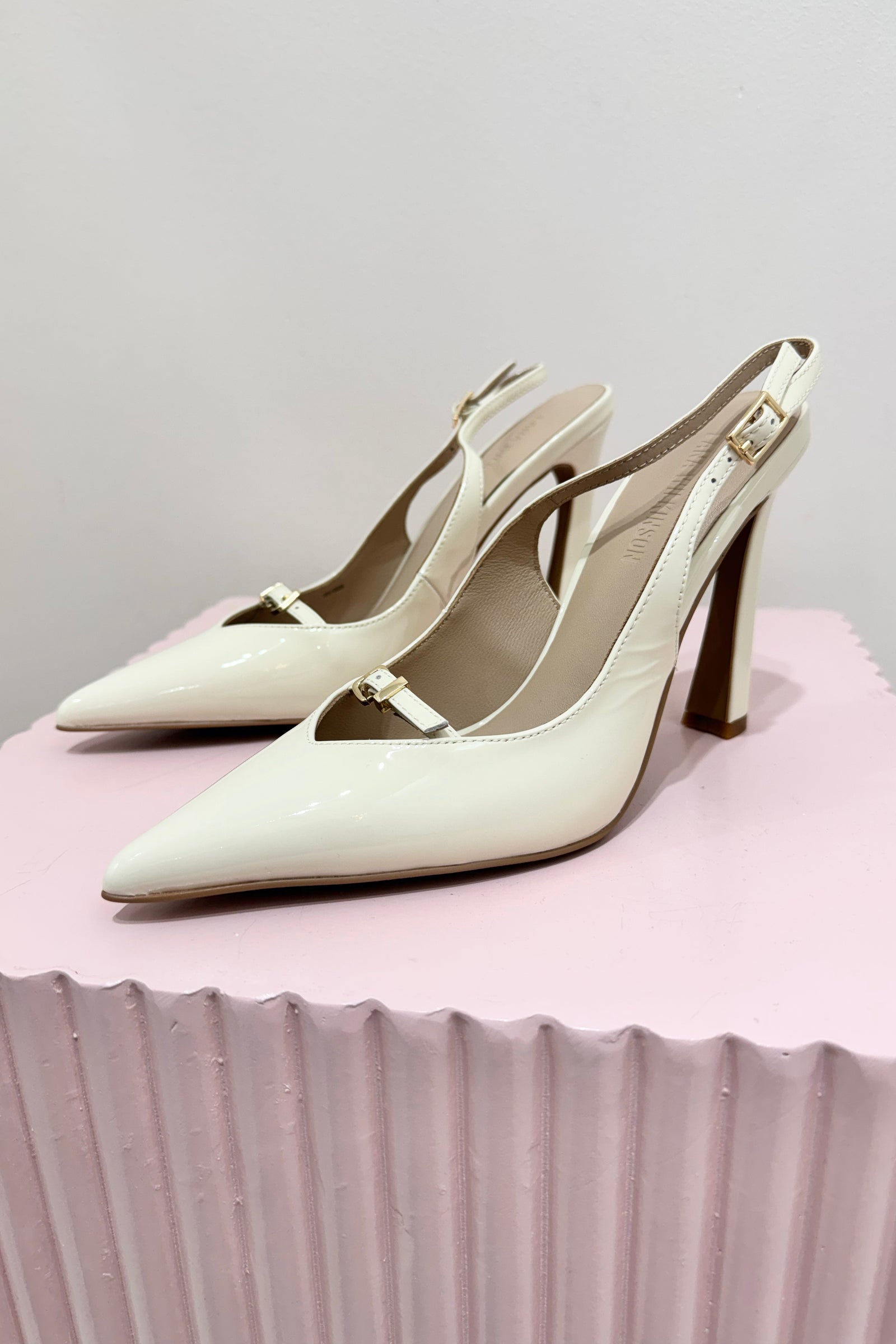 Lana Wilkinson Naomi Pump | Ivory