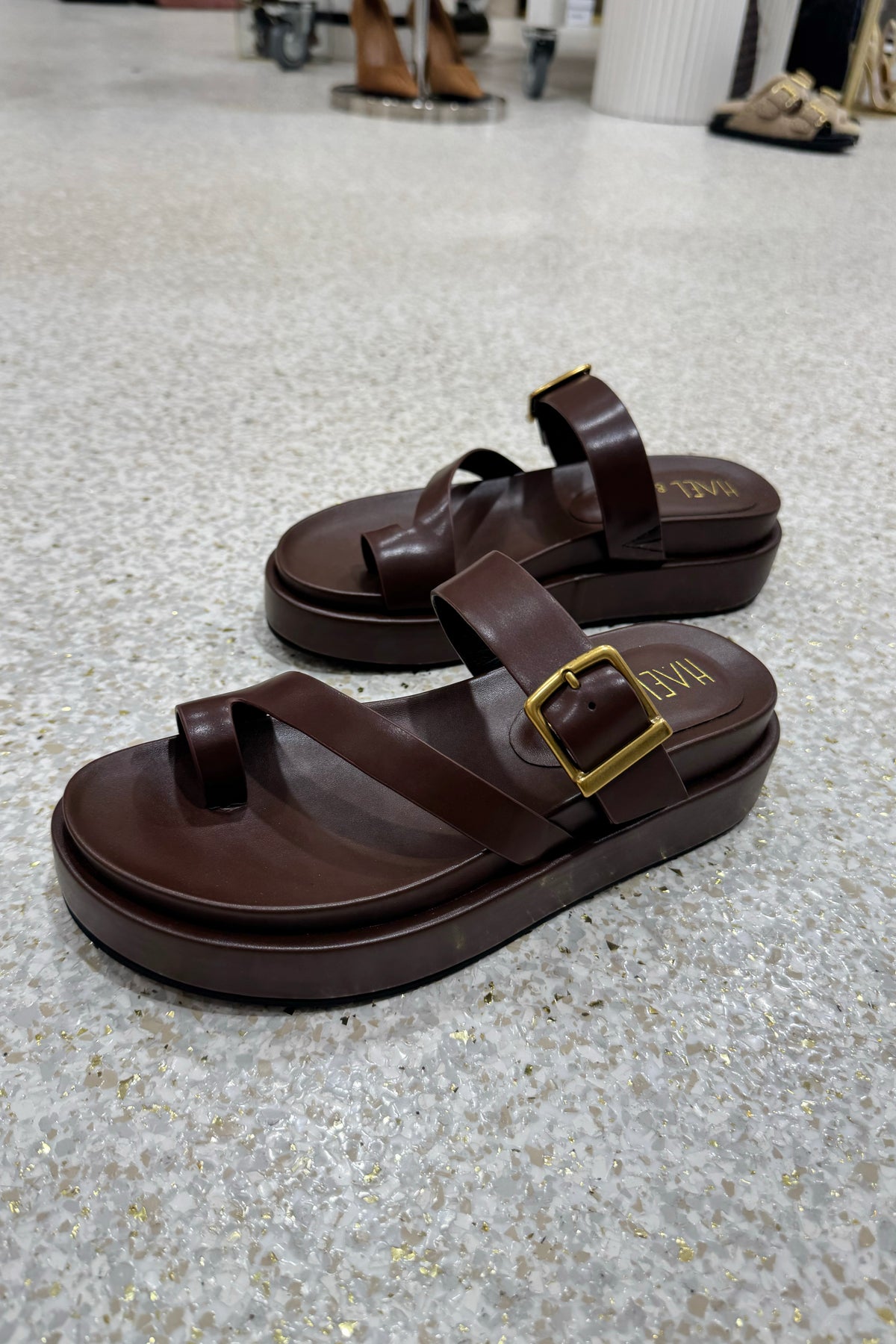Hael & Jax Cannes Platfom Slide | Chocolate