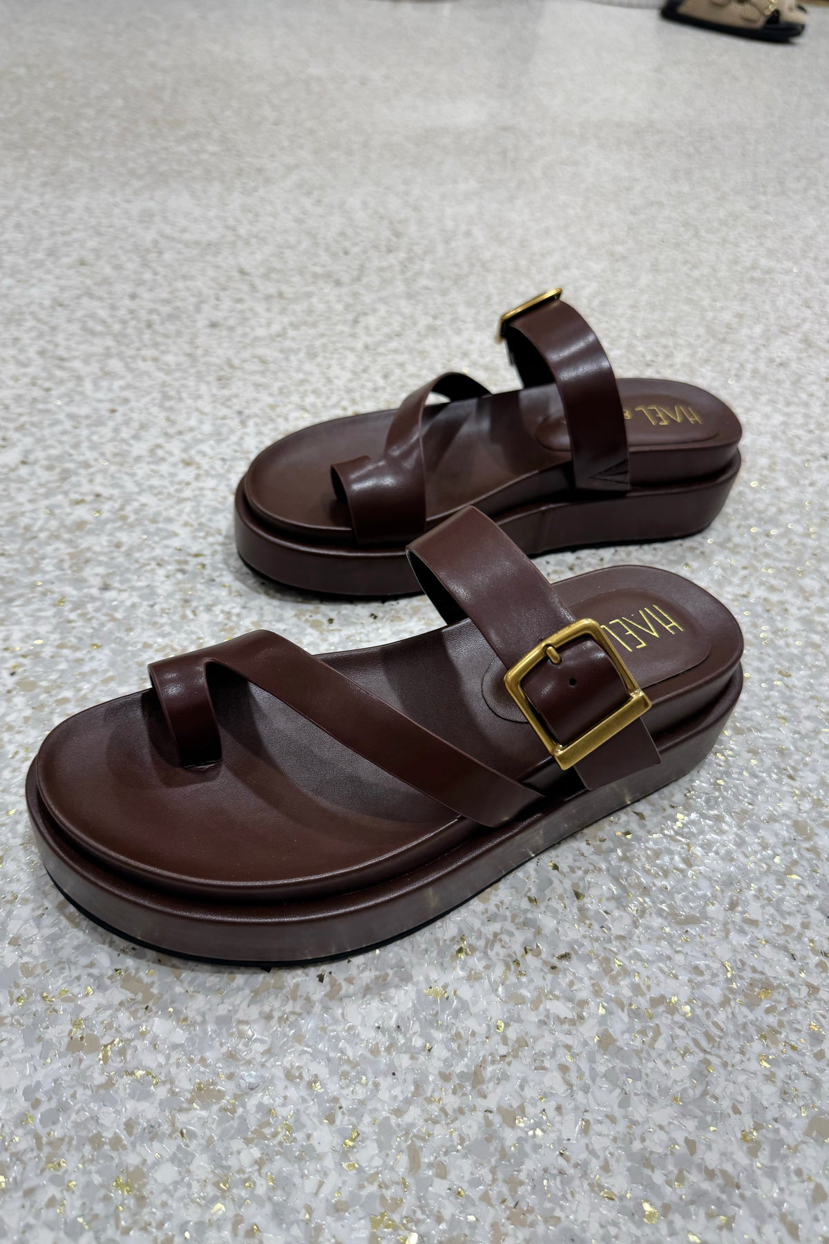Hael & Jax Cannes Platfom Slide | Chocolate