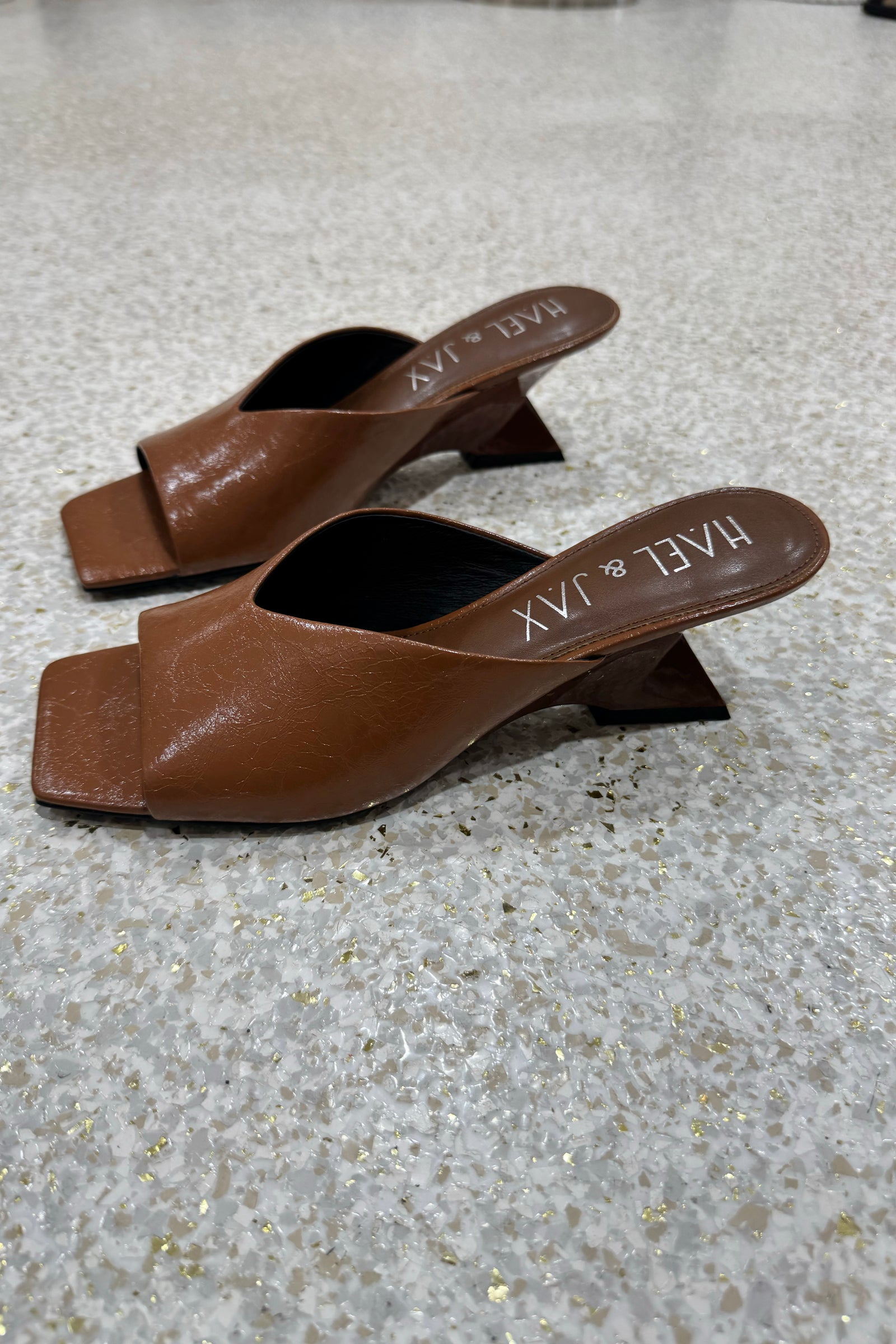 Hael & Jax Amore Wedge | Caramel