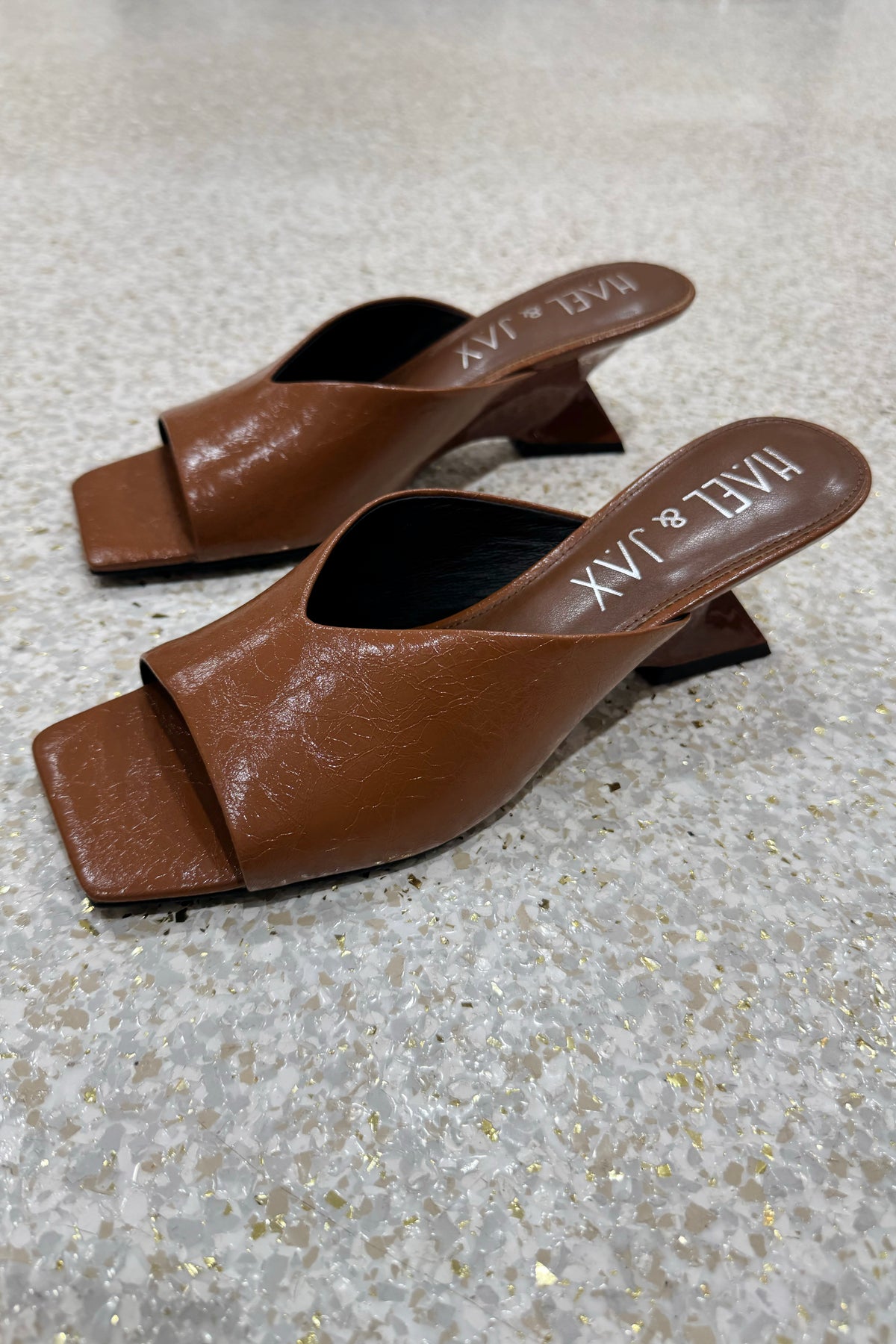 Hael & Jax Amore Wedge | Caramel