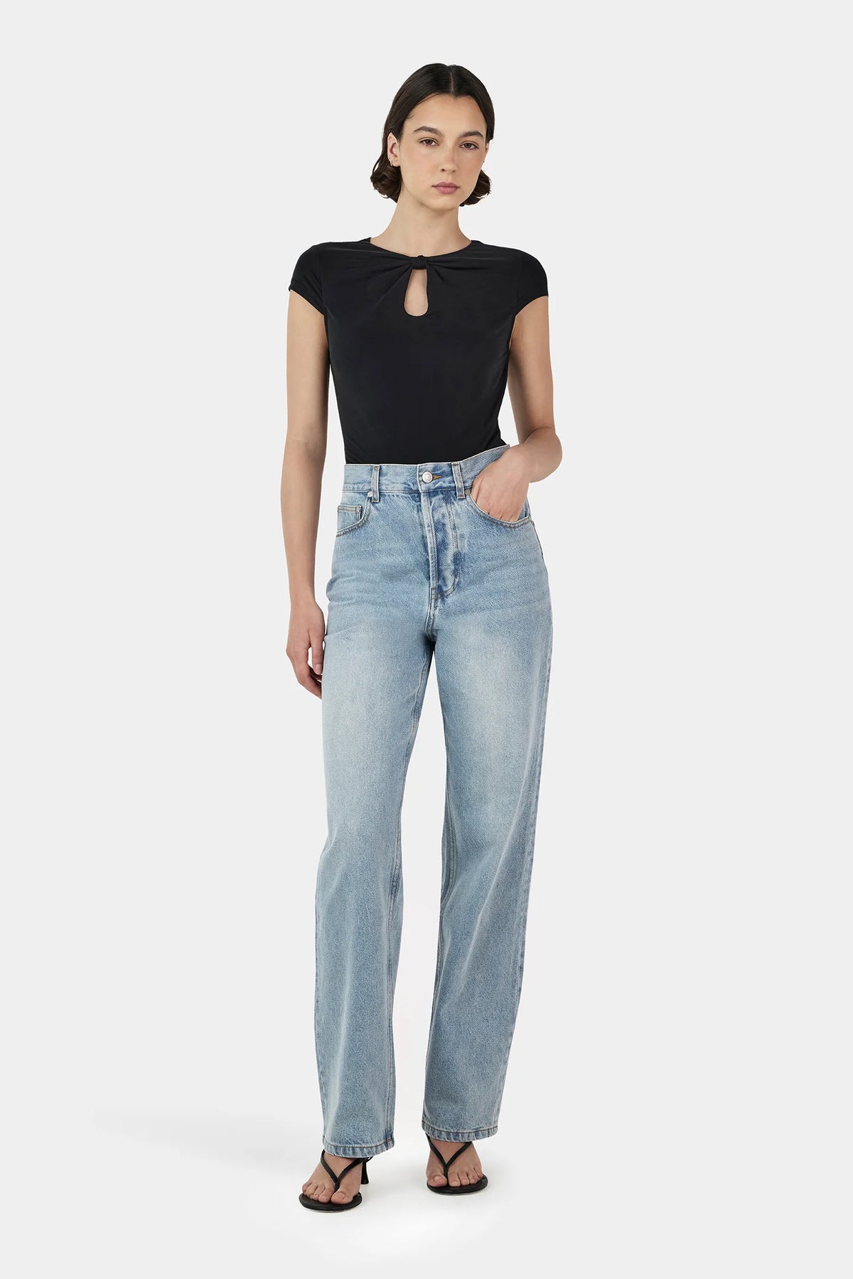 Ownley Rina Keyhole Tee | Black