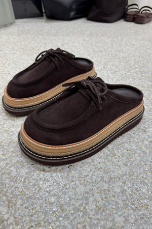 Alias Mae Veronique Platform Mule | Chocolate Suede