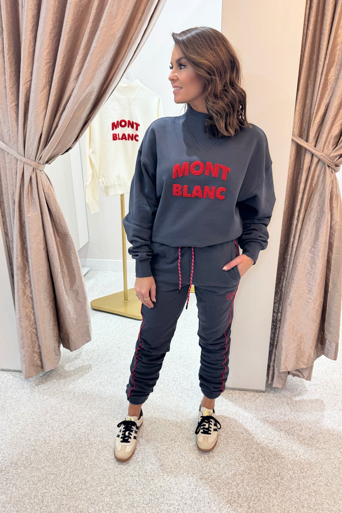Araminta James Mont Blanc Sweatshirt | Noir