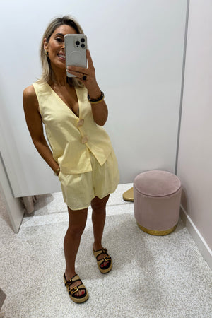 Chosen By Fifi & Annie The Santa Cruz Vest Set | Lemon￼