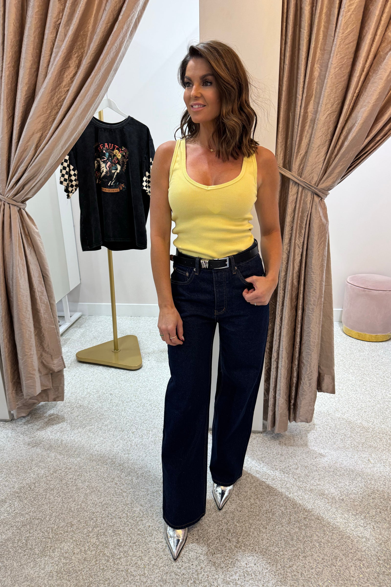 Perfect White Tee Maria V Neck Blondie Tank | Banana