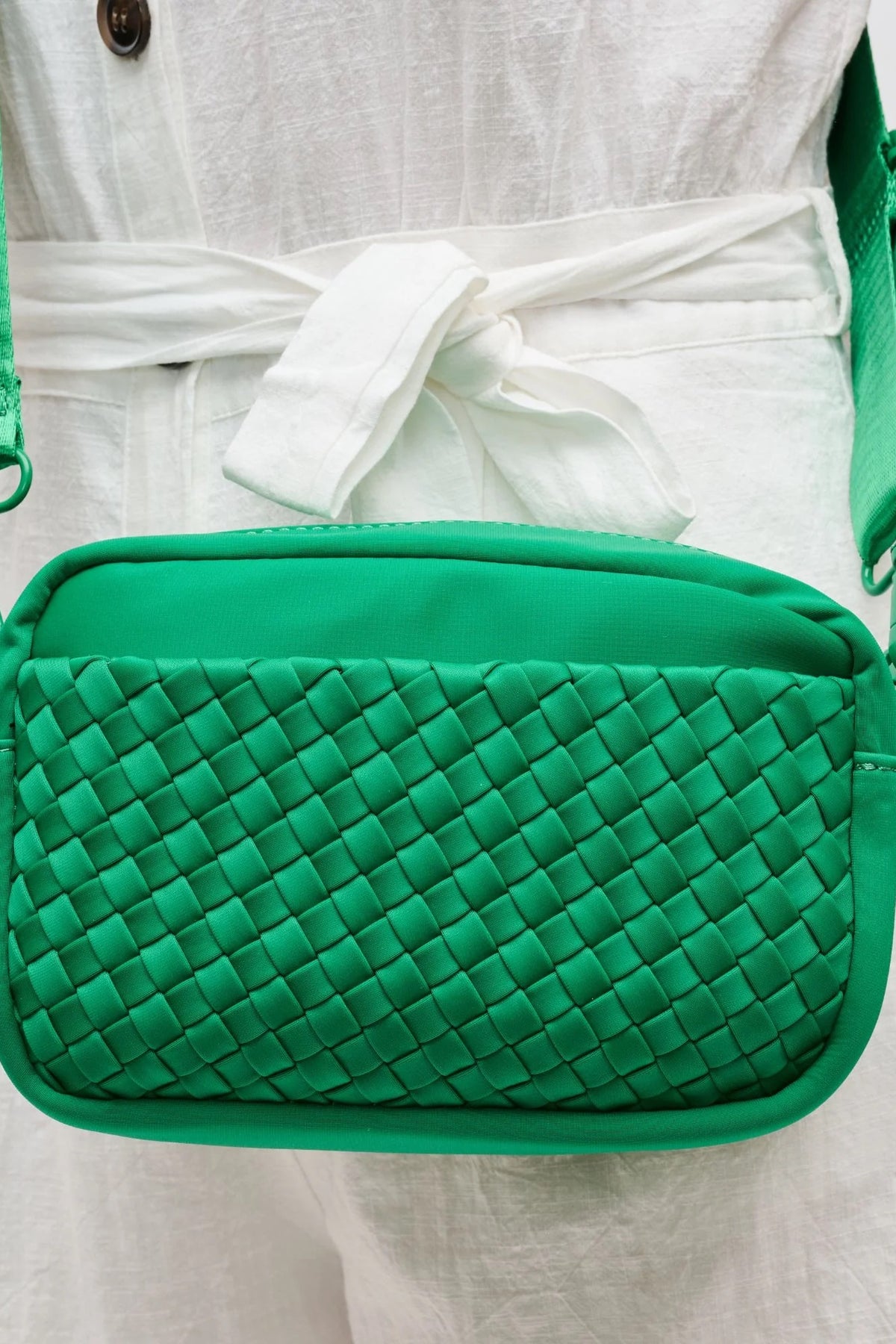 Sol And Selene inspiration Woven Neoprene Bag | Kelly Green