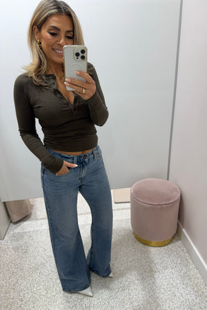 Bayse Brand Searle Henley Top | Cedar