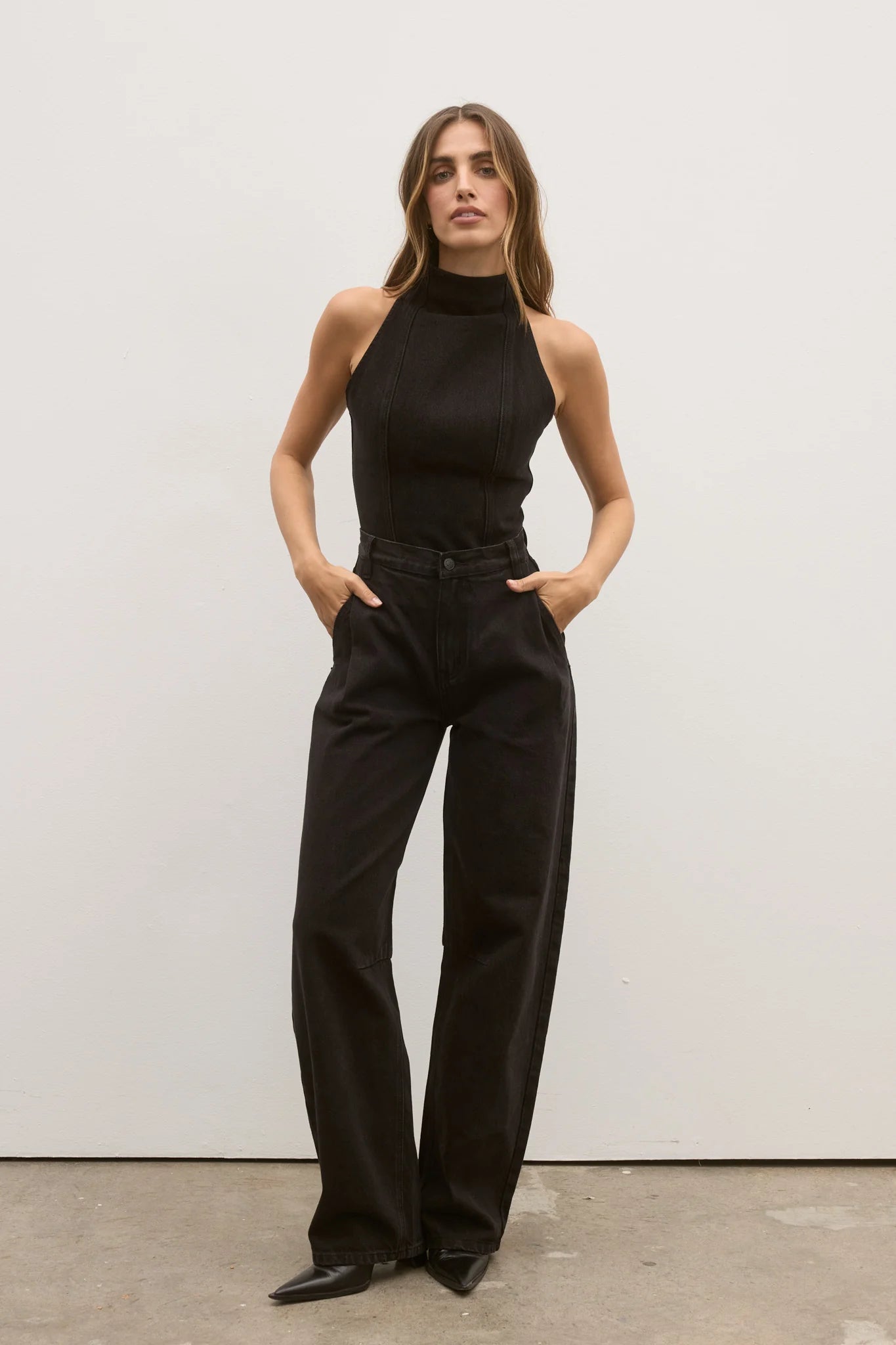 Bayse Brand Aston Jean | Backstage Black