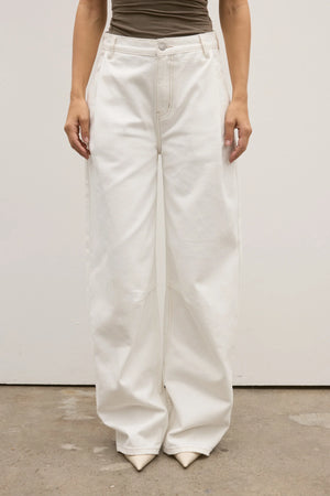 Bayse Brand Aston Jean | Geisha White