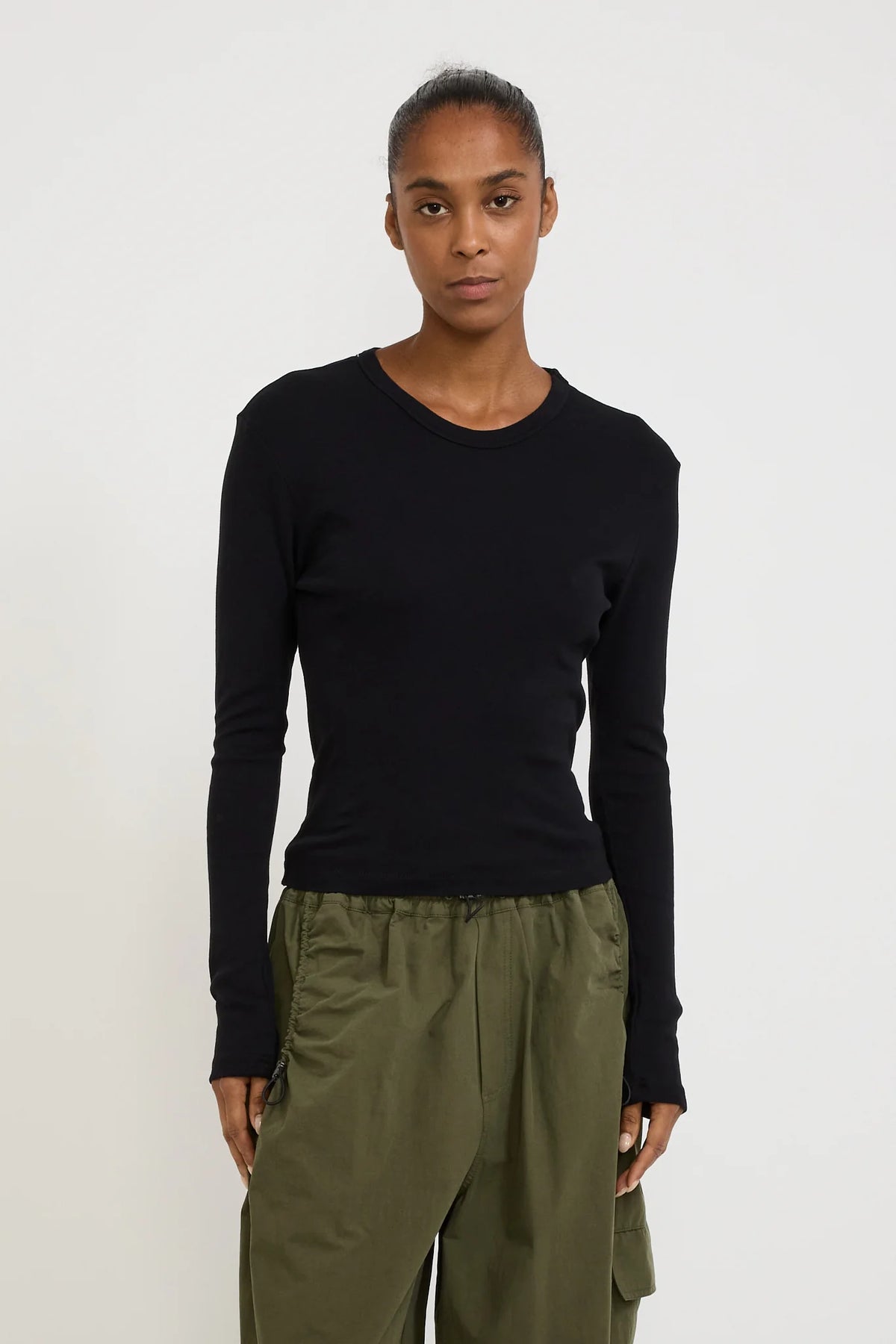 Bassike Slim Fit Rib Baby L/S T.Shirt | Black