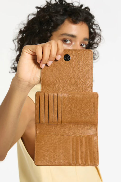 Status Anxiety Visions Wallet | Camel