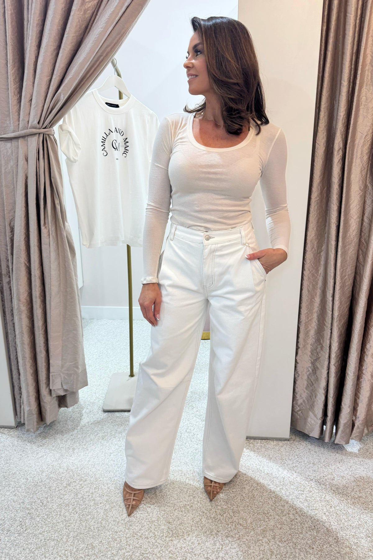 Bayse Brand Aston Jean | Geisha White