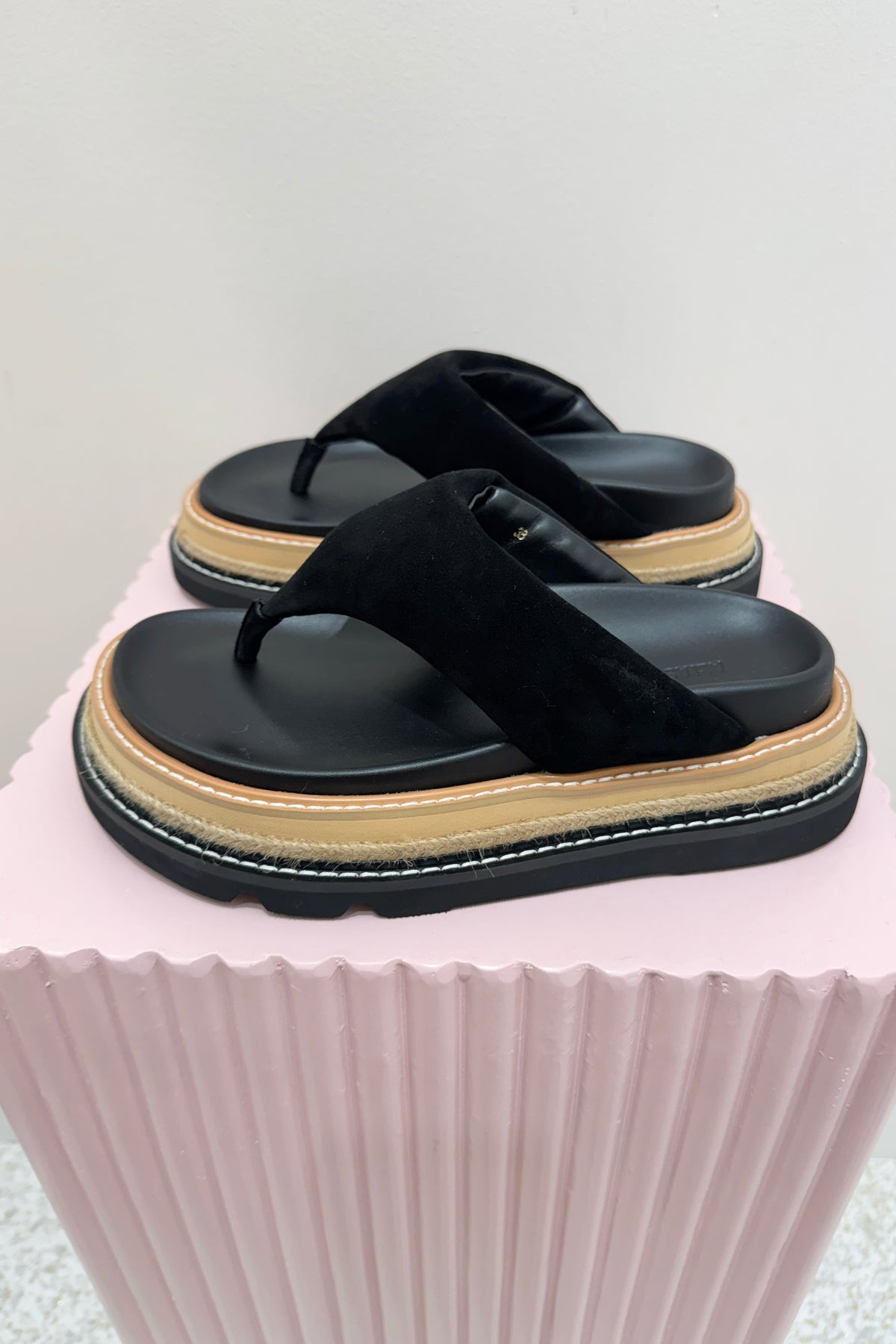 Alias Mae Vedi Platform Thong Slide | Black Suede