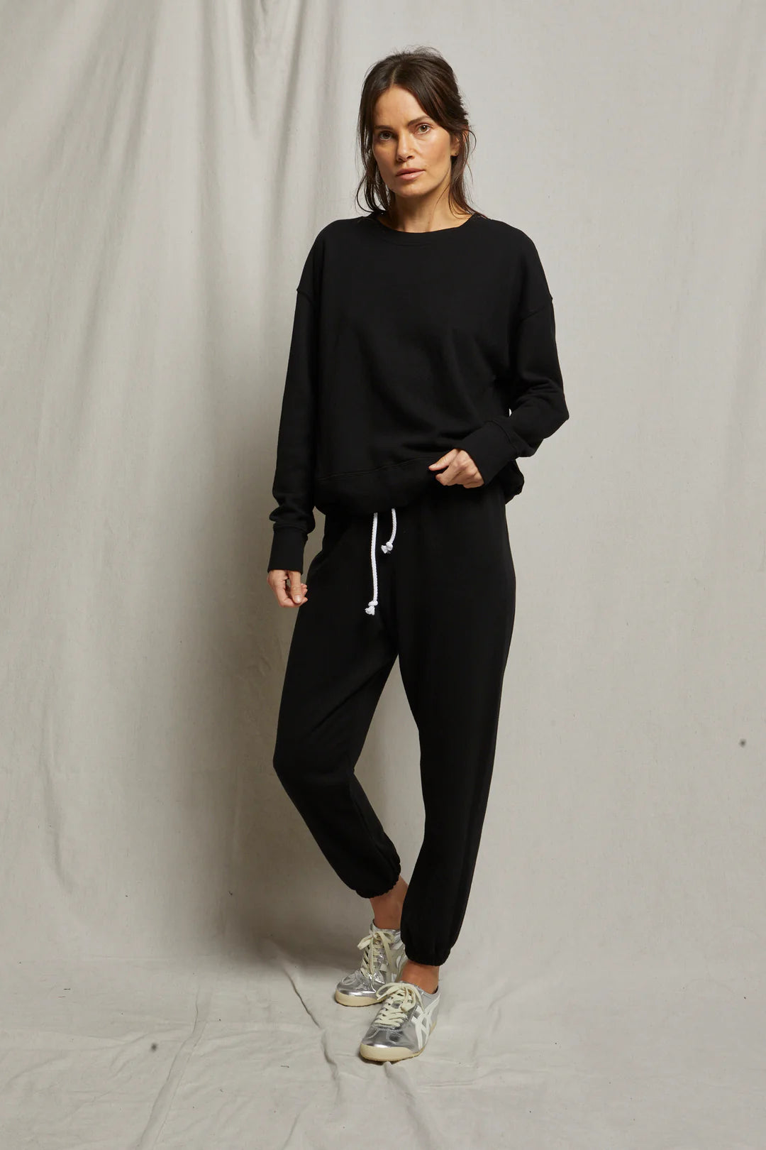 Perfect White Tee Tyler Pullover Sweatshirt | True Black