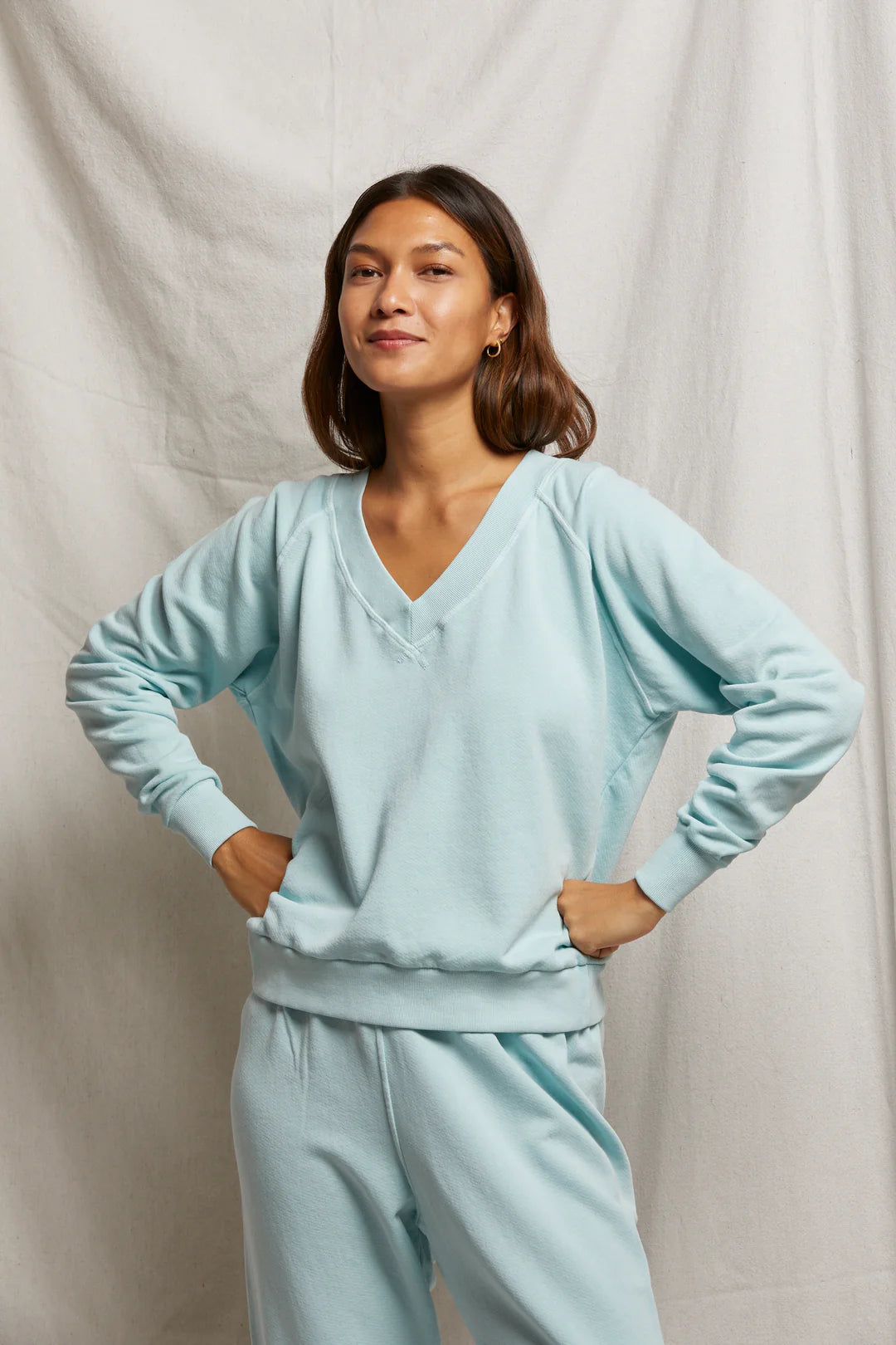 Perfect White Tee Sinead Relaxed French Terry V -Neck Sweatshirt | Iced Aqua