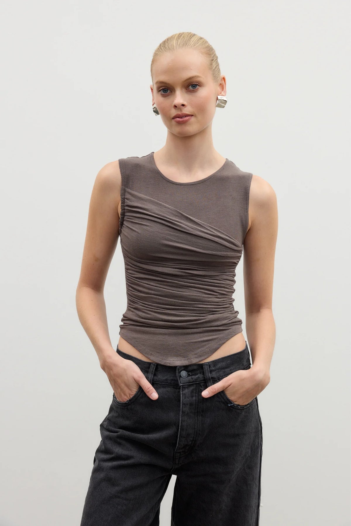 Bayse Brand Roselani Sleeveless Top | Smoke