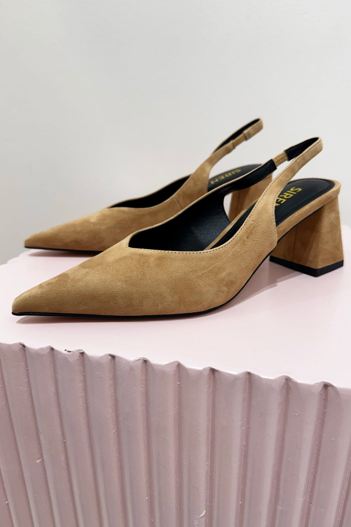 Siren Yankee Slingback Block Heel | Camel Tan Suede