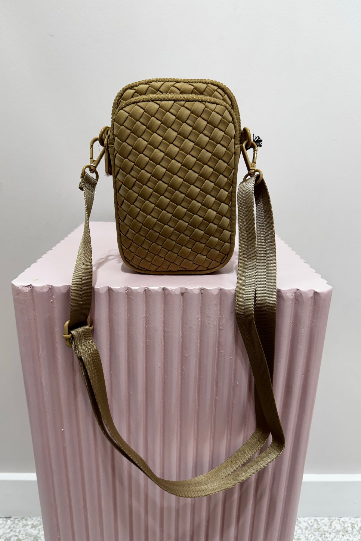 Sol And Selene Divide And Conquer Woven Cross Body Bag | Nude