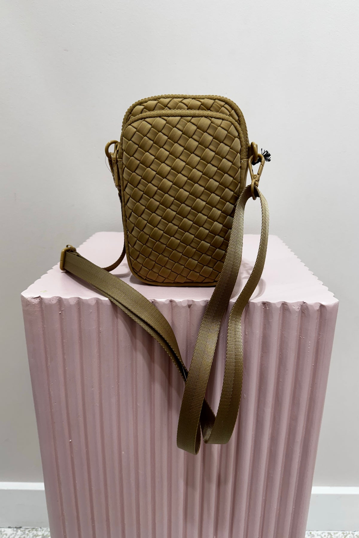 Sol And Selene Divide And Conquer Woven Cross Body Bag | Nude