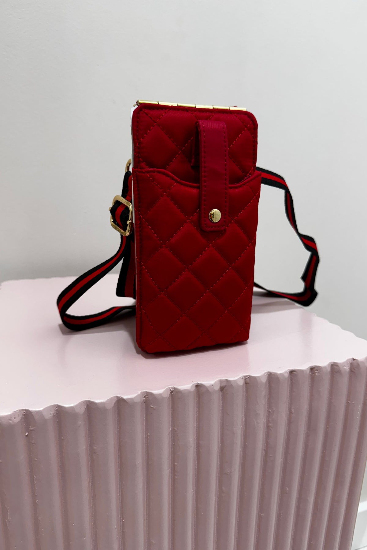Sol And Selene Duality Quilted Cell Phone Cross Body Bag | Red