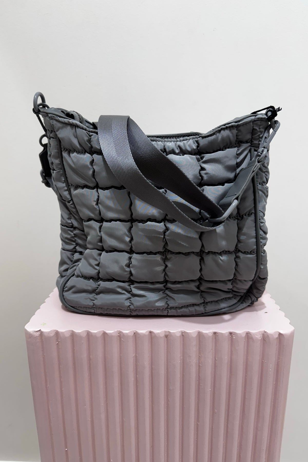 Sol And Selene Aura Crossbody Bag | Grey