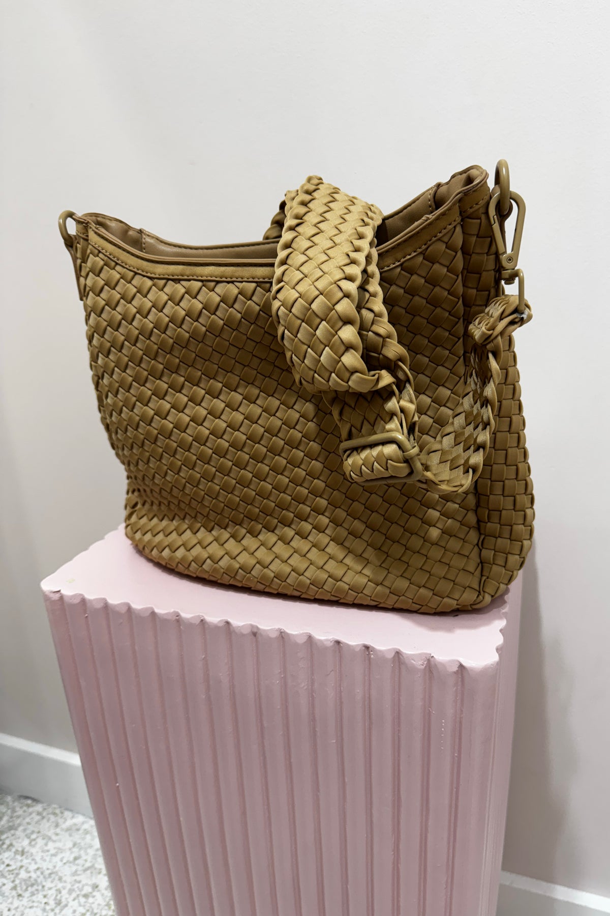 Sol And Selene Kismet Bag Woven Neoprene | Nude