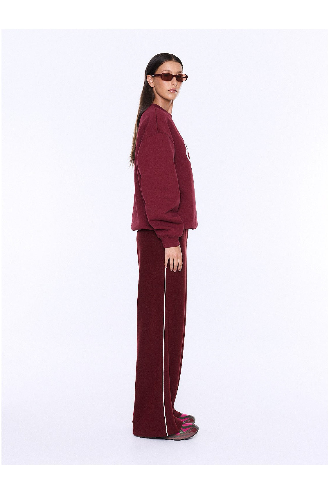 Ena Pelly Mila Oversized Sweater | Burgundy
