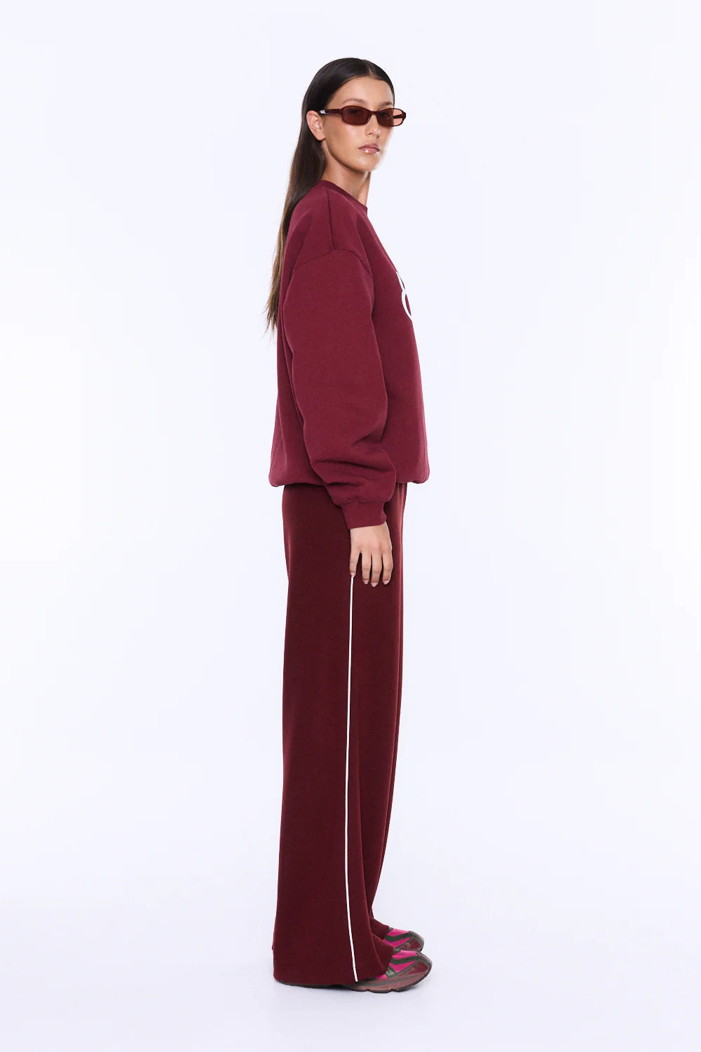 Ena Pelly Mila Oversized Sweater | Burgundy