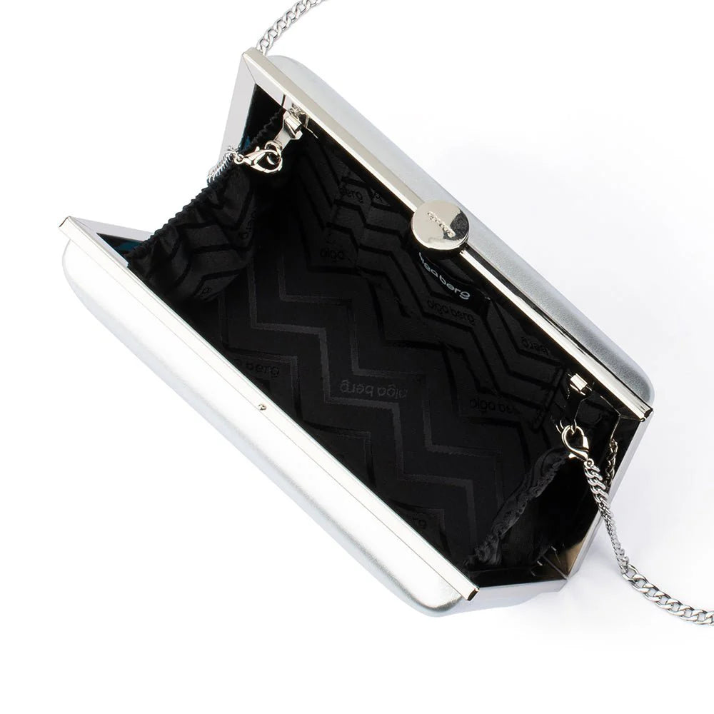 Olga Berg The Lucy Metallic Clutch | Silver