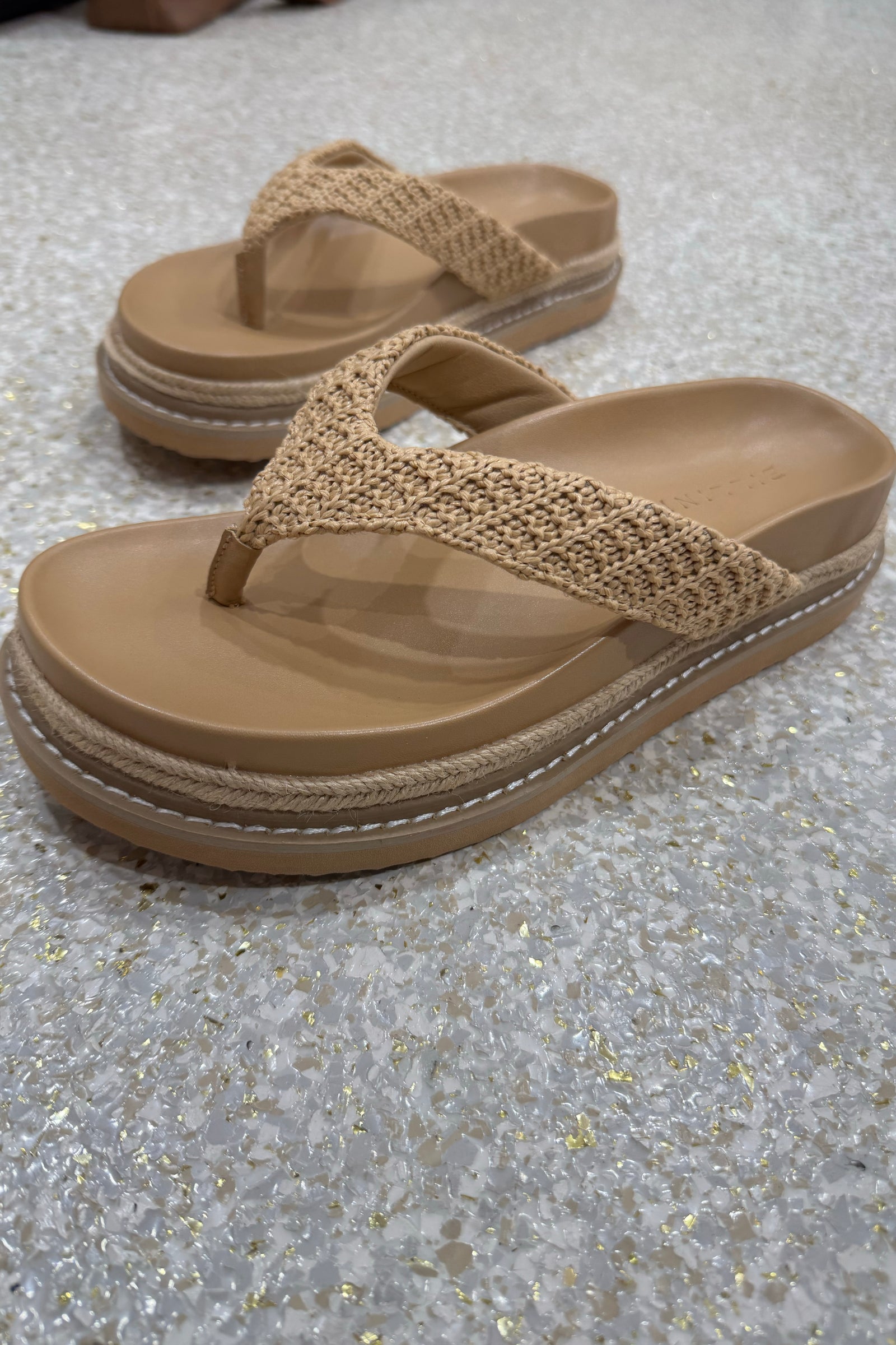 Billini Arlette Platform Slide | Natural Raffia
