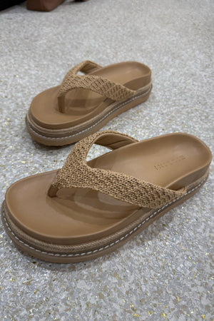 Billini Arlette Platform Slide | Natural Raffia
