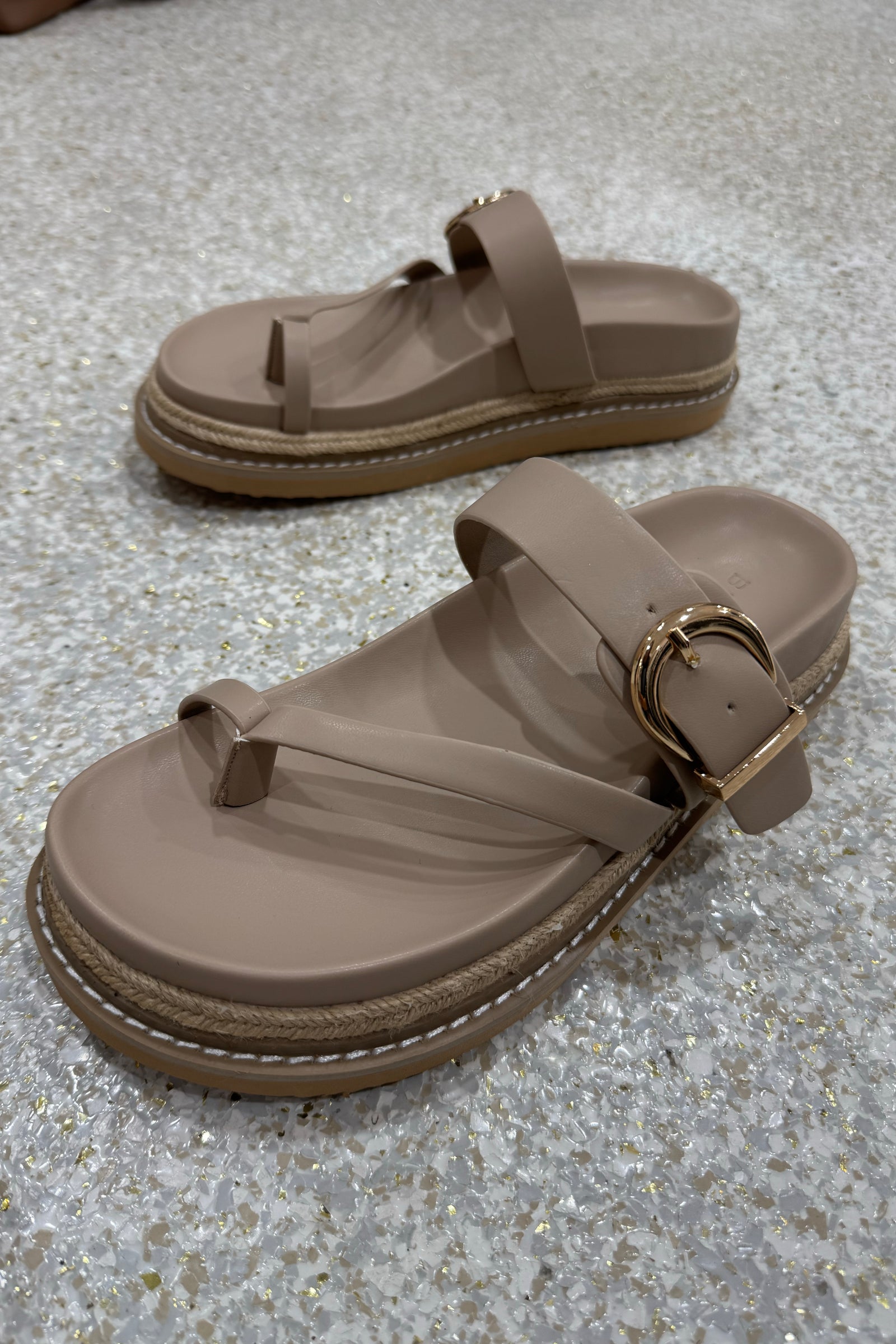 Billini Ameera Platform Slide | Light Clay