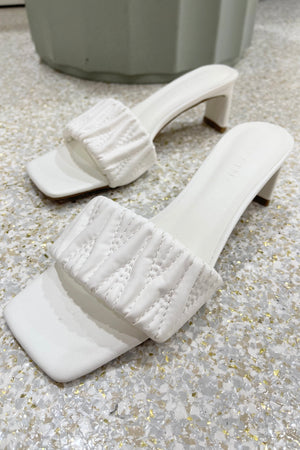 Billini Yolene Mule | White