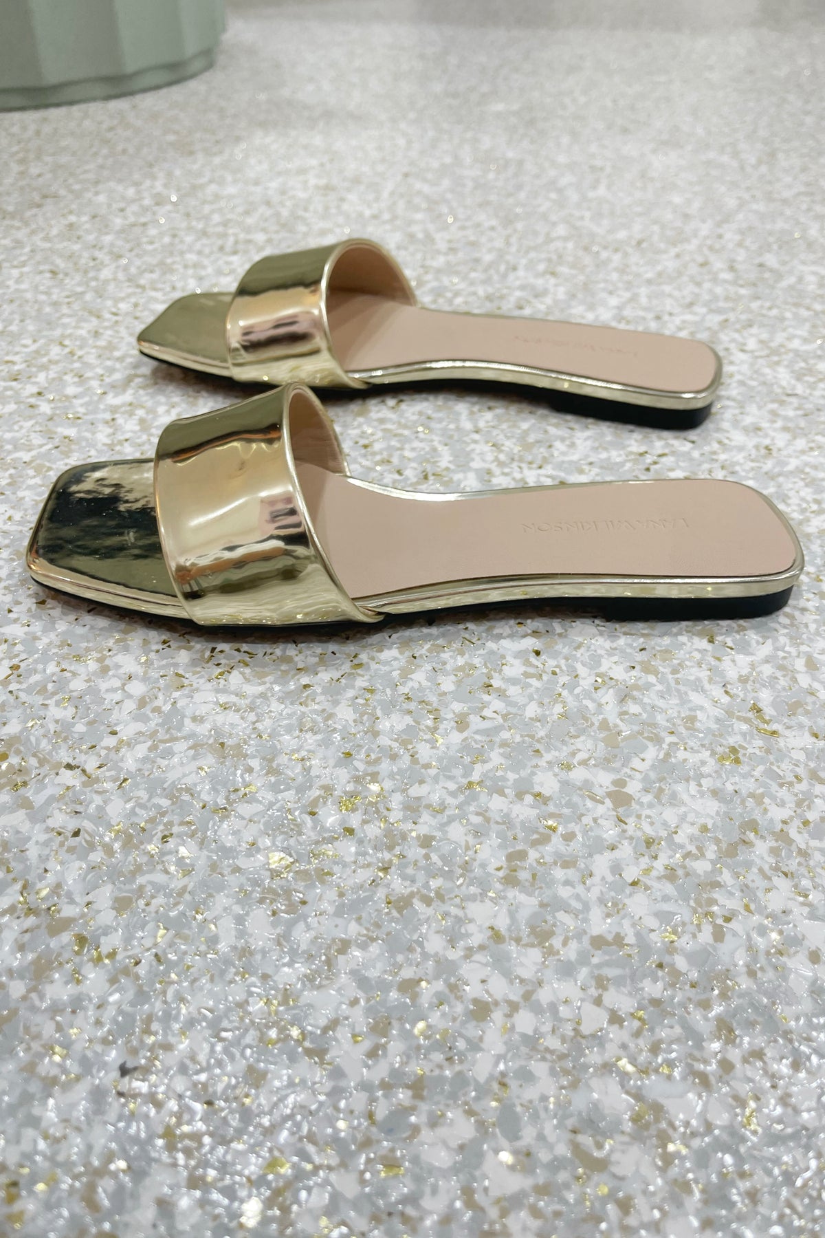 By Lana Wilkinson Bianca | Gold