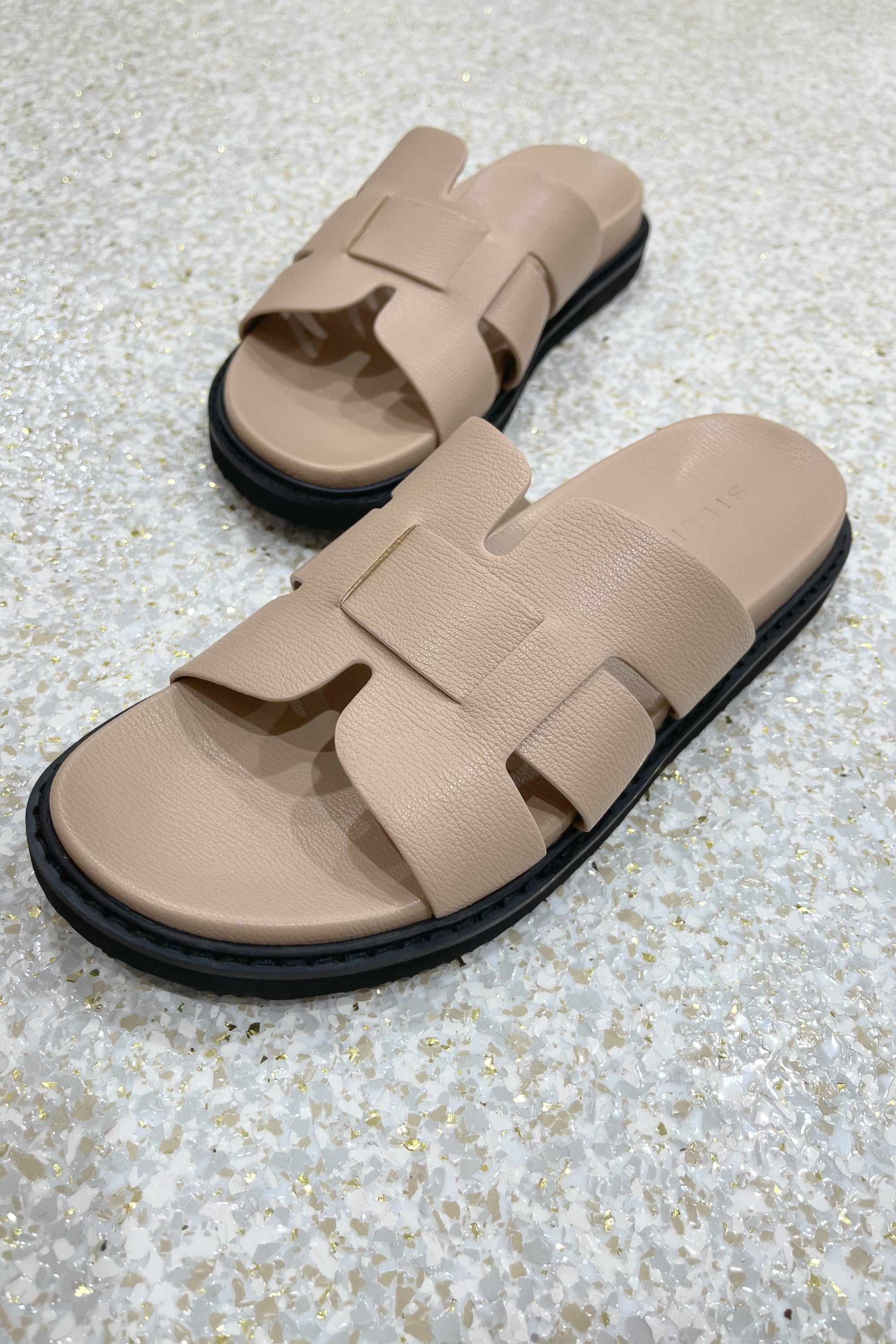 Billini Zanna Slide | Biscuit