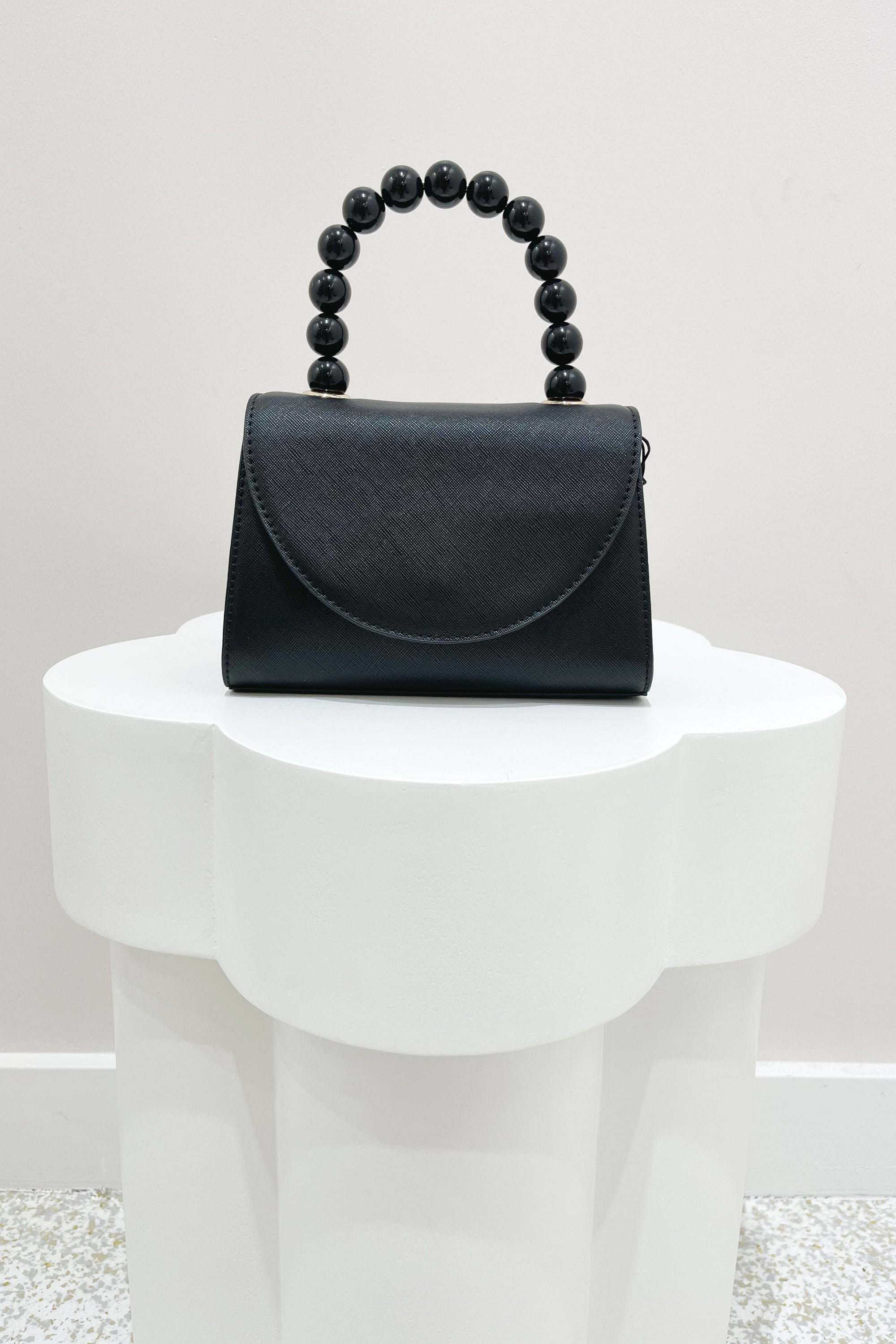 Olga Berg Wendy Acrylic Bead Bag | Black