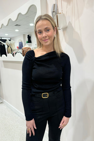 Chosen By Fifi & Annie Jessie Knot Shoulder Knit | Black