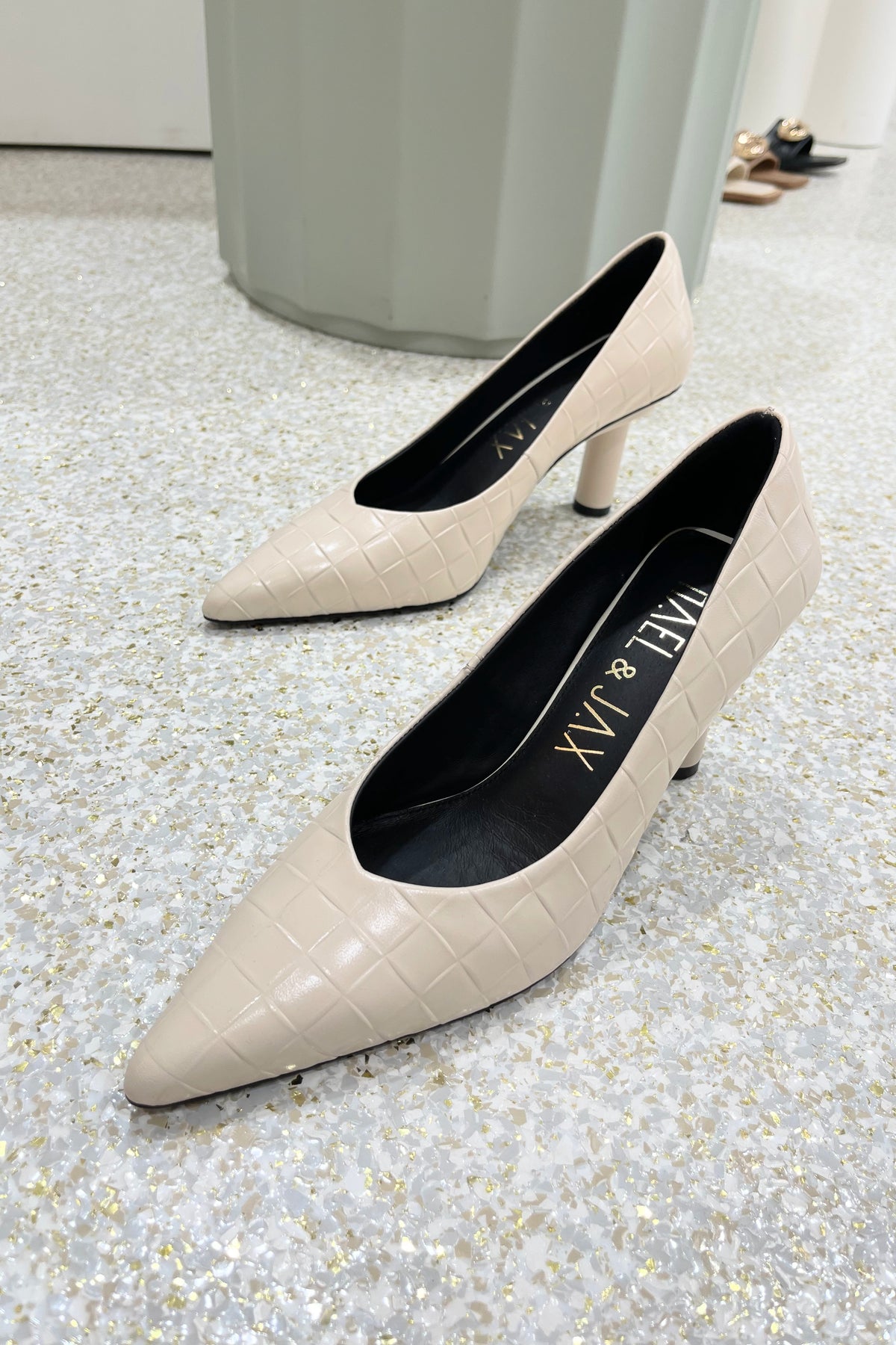 Hael & Jax Aria Charles Pump | Bone