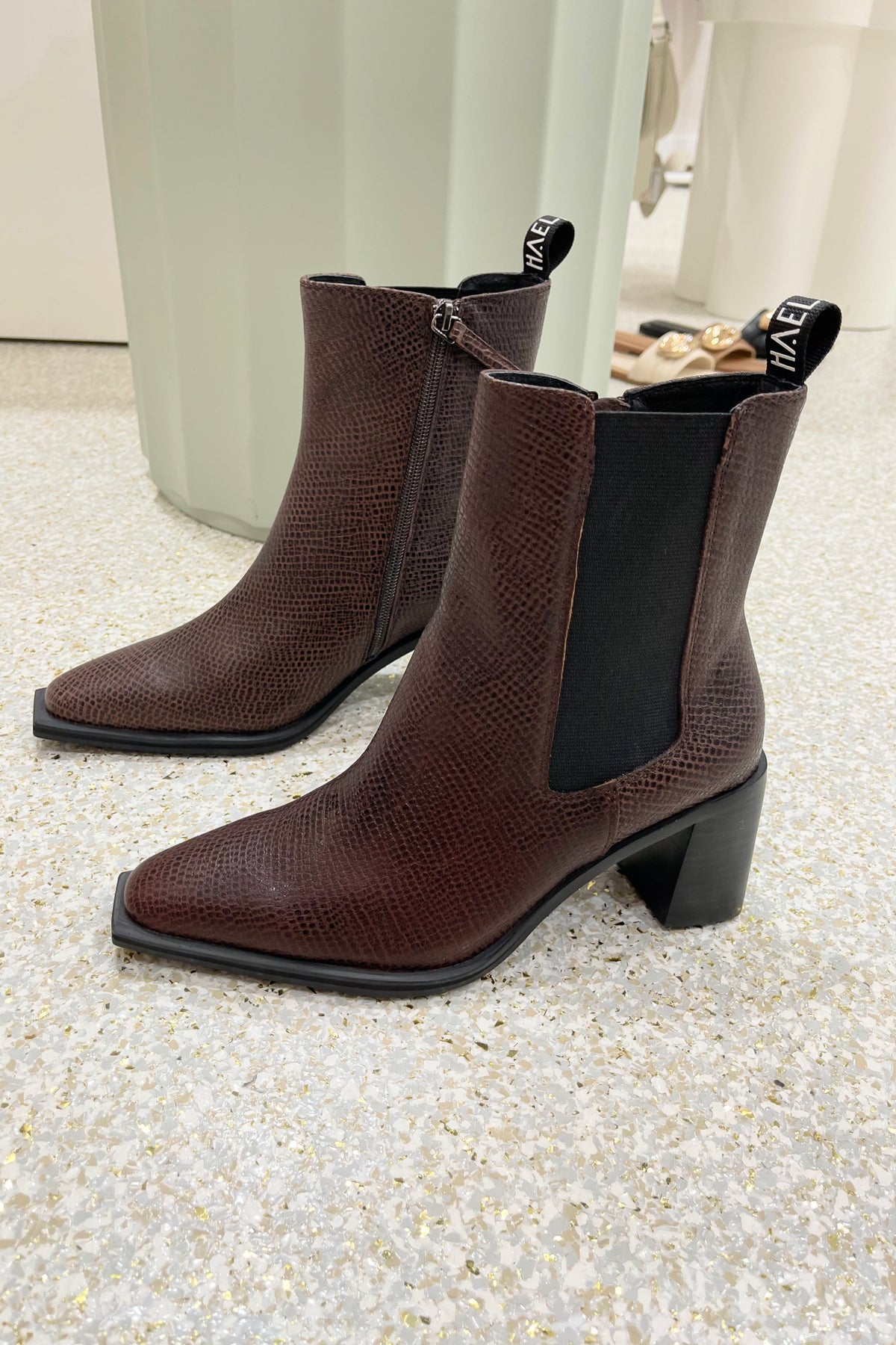 Hael & Jax Harry Boot | Chocolate