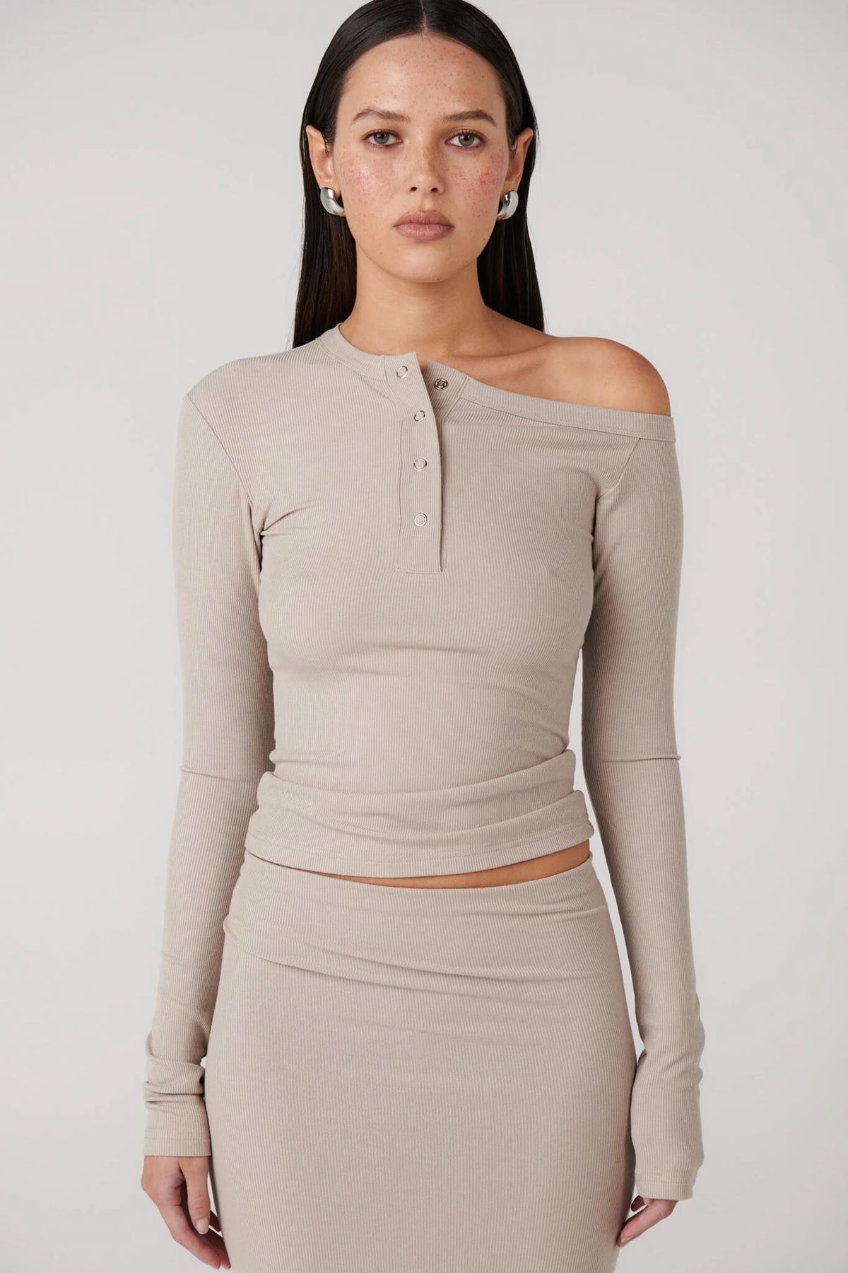 Bayse Brand Zinnia Top | Mushroom