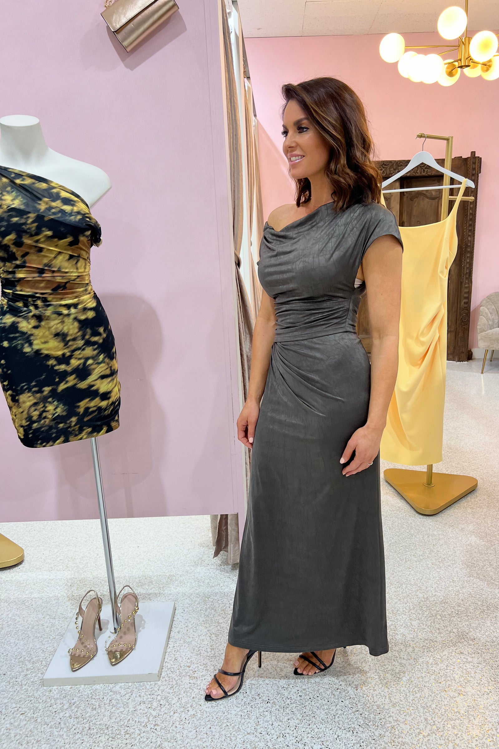 Significant Other Priya Skirt | Charcoal