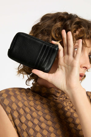 Status Anxiety Left Behind Wallet | Black