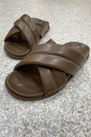 Billini Fenmore Slide | Mocha