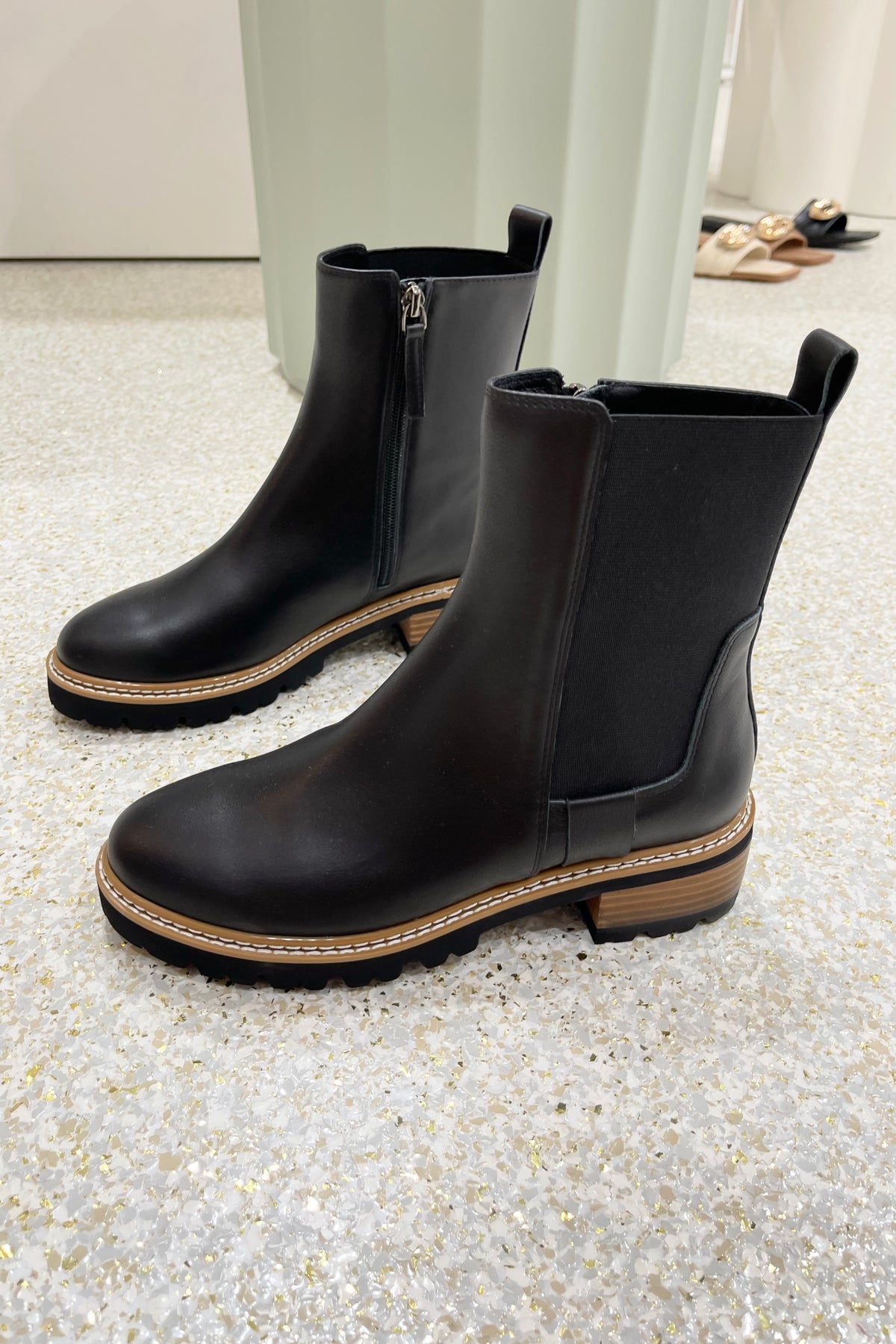 Hael & Jax Knights Boot | Black