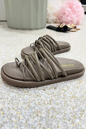 Alias Mae Dahlia Slide | Taupe