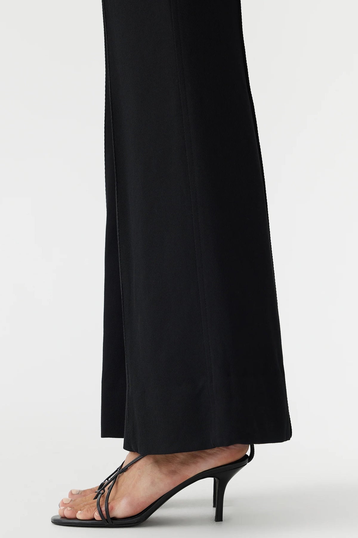 Bassike Viscose Twill Flared Pant | Black