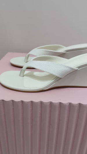 Billini Tiggy Wedge | Cream Linen