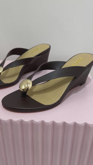 Siren Chloe Thong Wedges | Chocolate Brown Leather