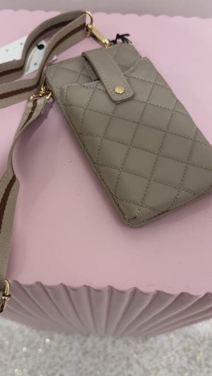 Sol And Selene Duality Quilted Cell Phone Cross Body Bag | Nude